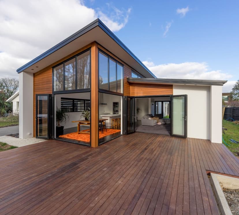 Fairview bifold doors example